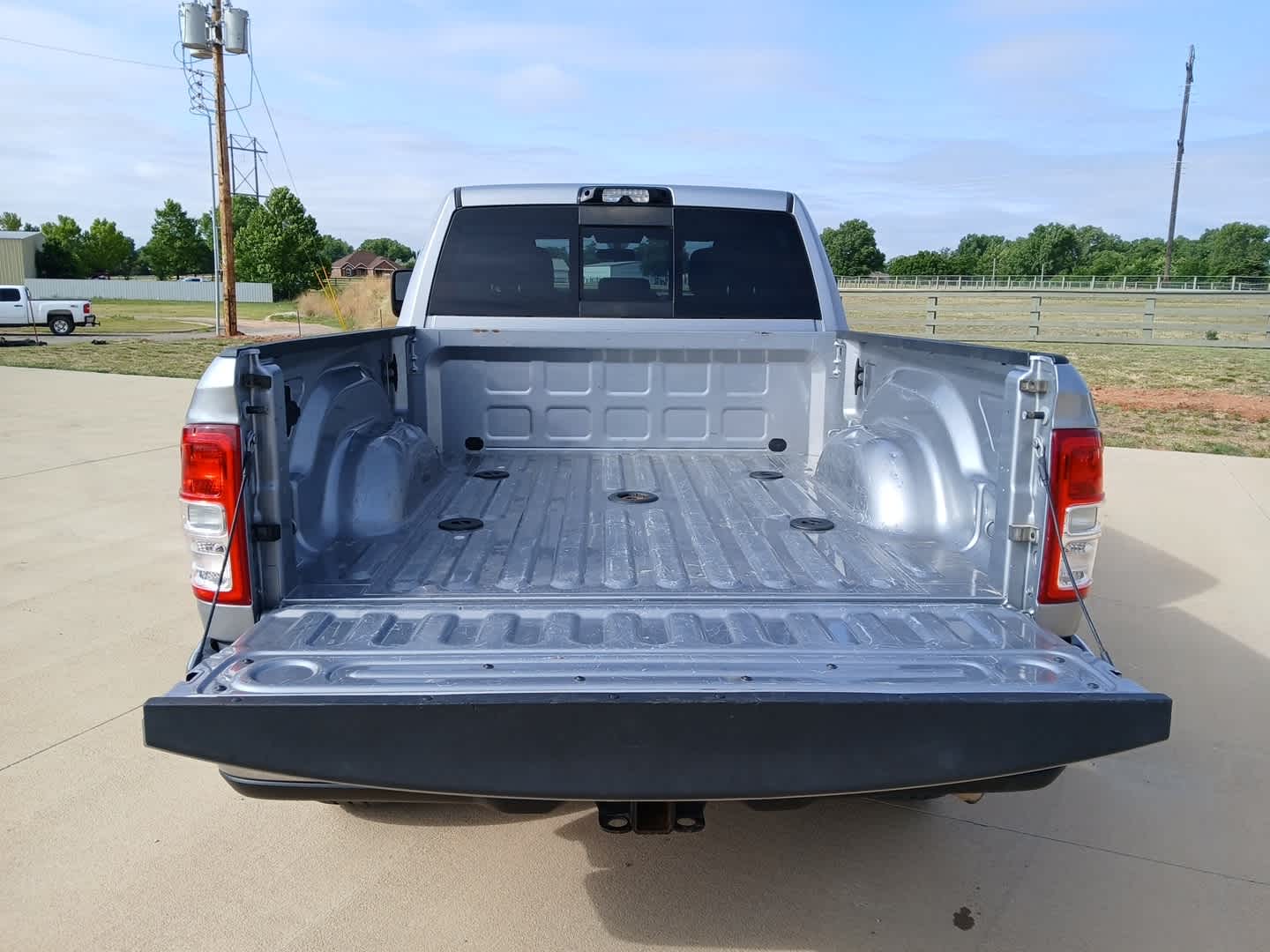 2023 RAM Ram 2500 Tradesman Crew Cab 4x4 6'4' Box