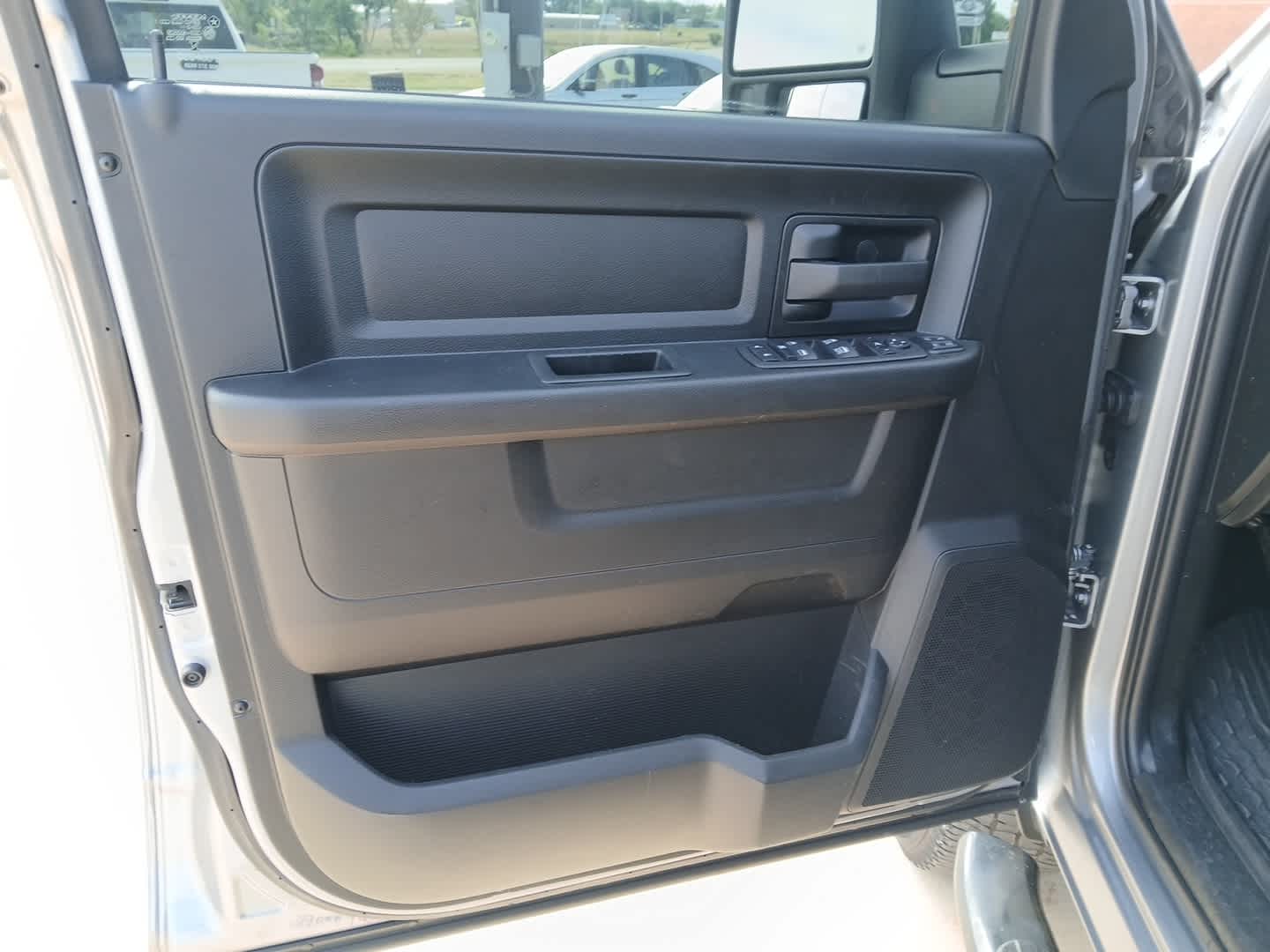 2023 RAM Ram 2500 Tradesman Crew Cab 4x4 6'4' Box
