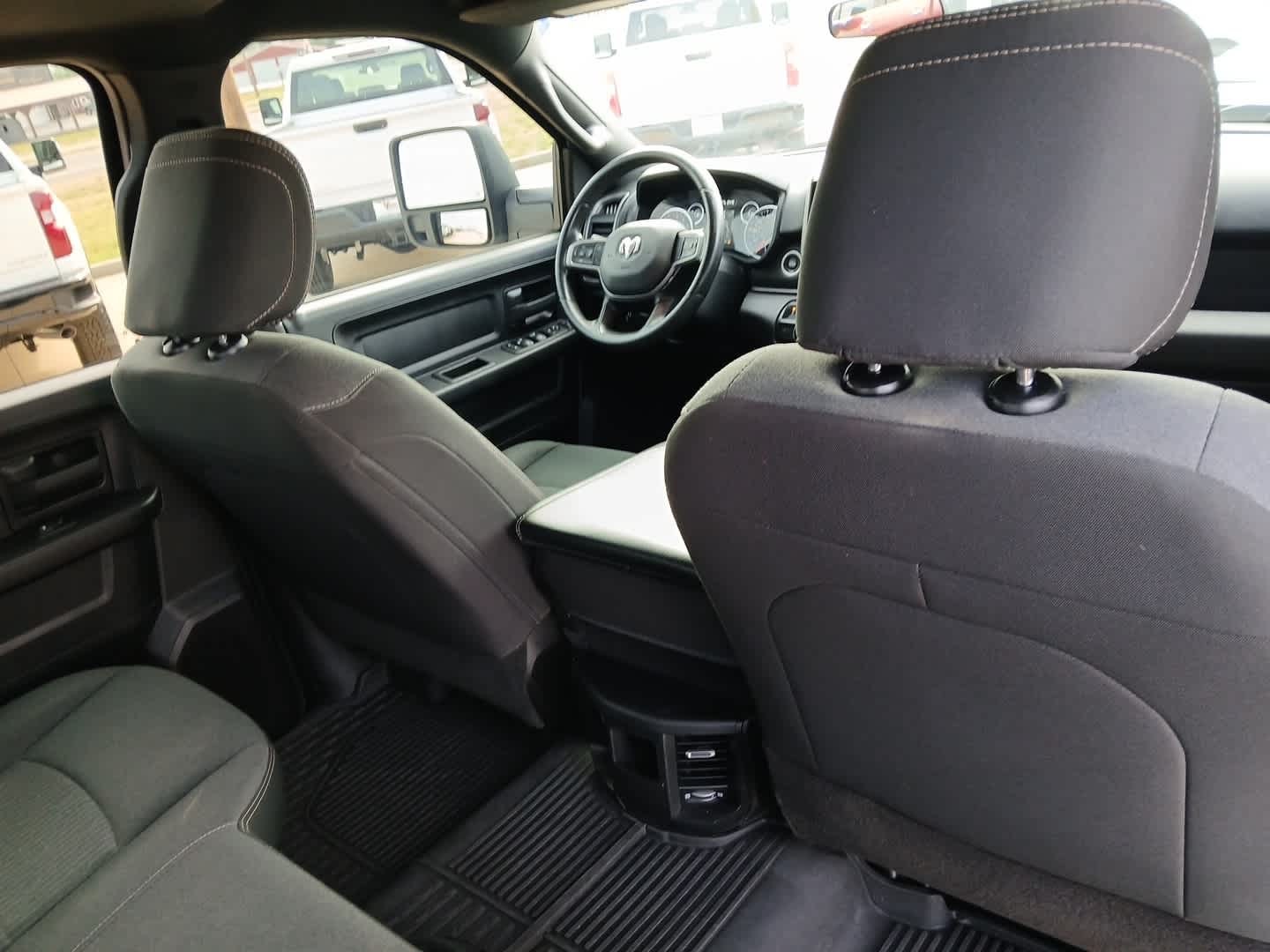 2023 RAM Ram 2500 Tradesman Crew Cab 4x4 6'4' Box
