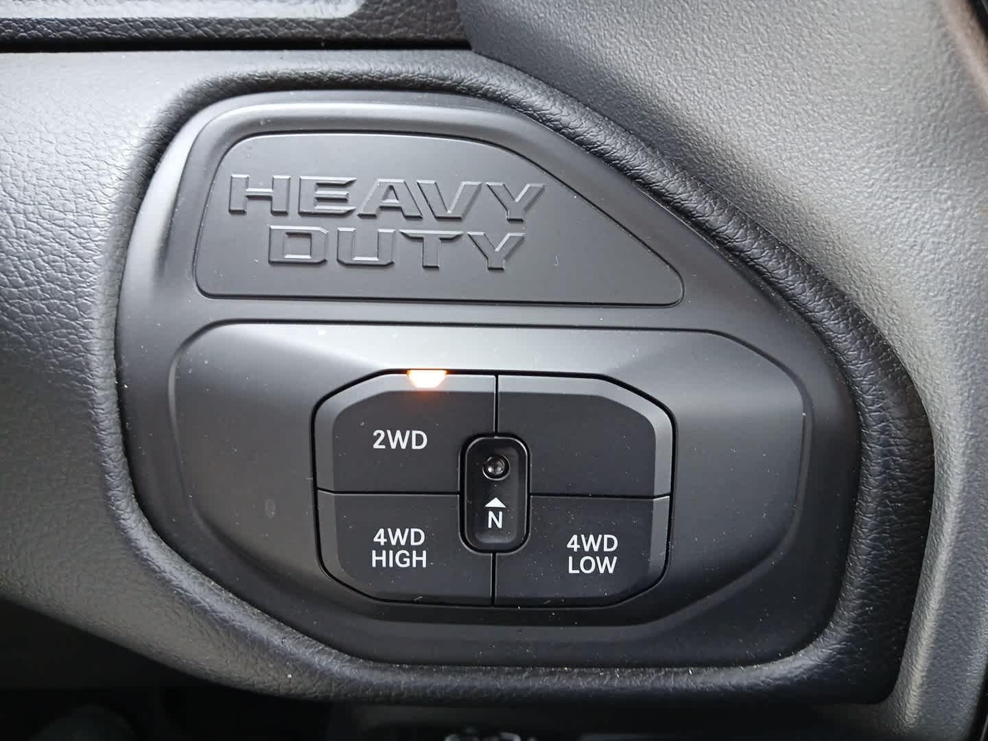 2025 RAM Ram 2500 Big Horn Crew Cab 4x4 6'4' Box