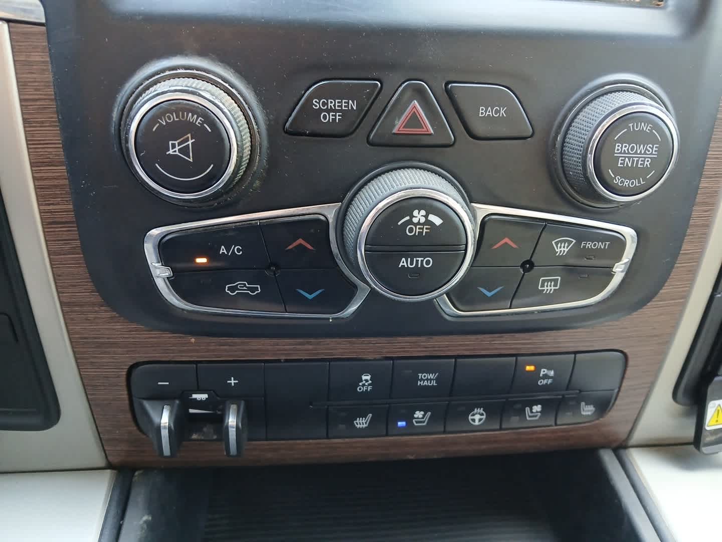 2015 RAM Ram 2500 Laramie
