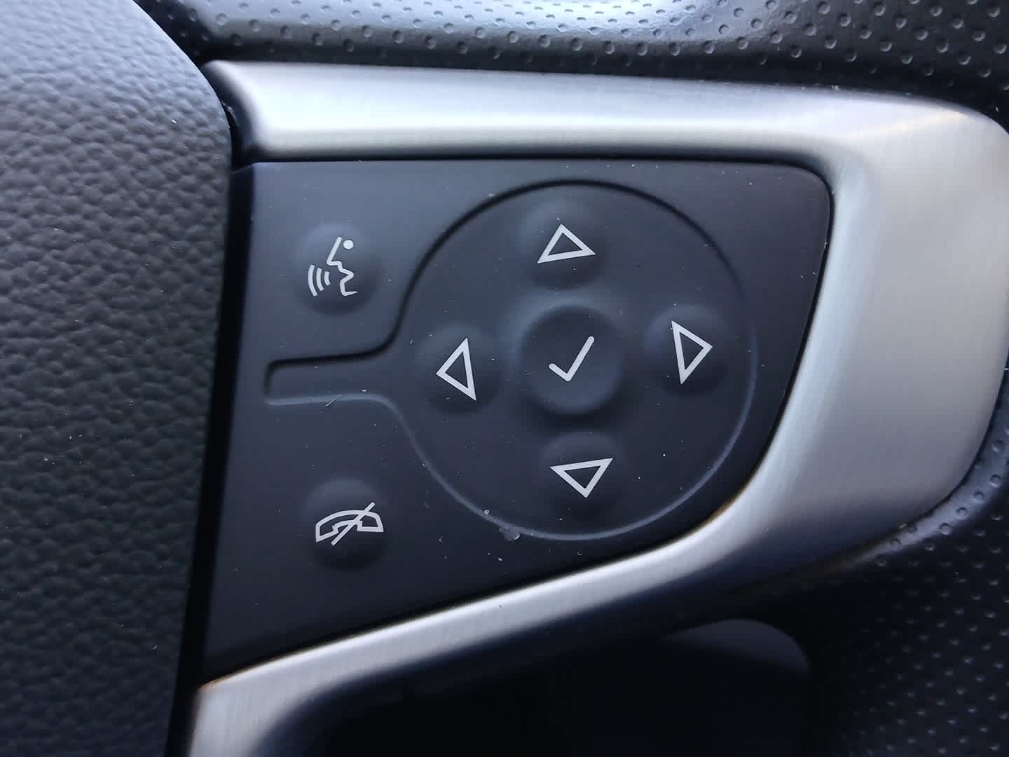 2024 GMC Terrain FWD SLE