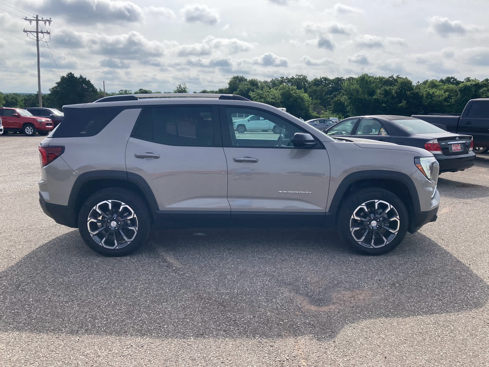 2025 GMC Terrain AWD Elevation