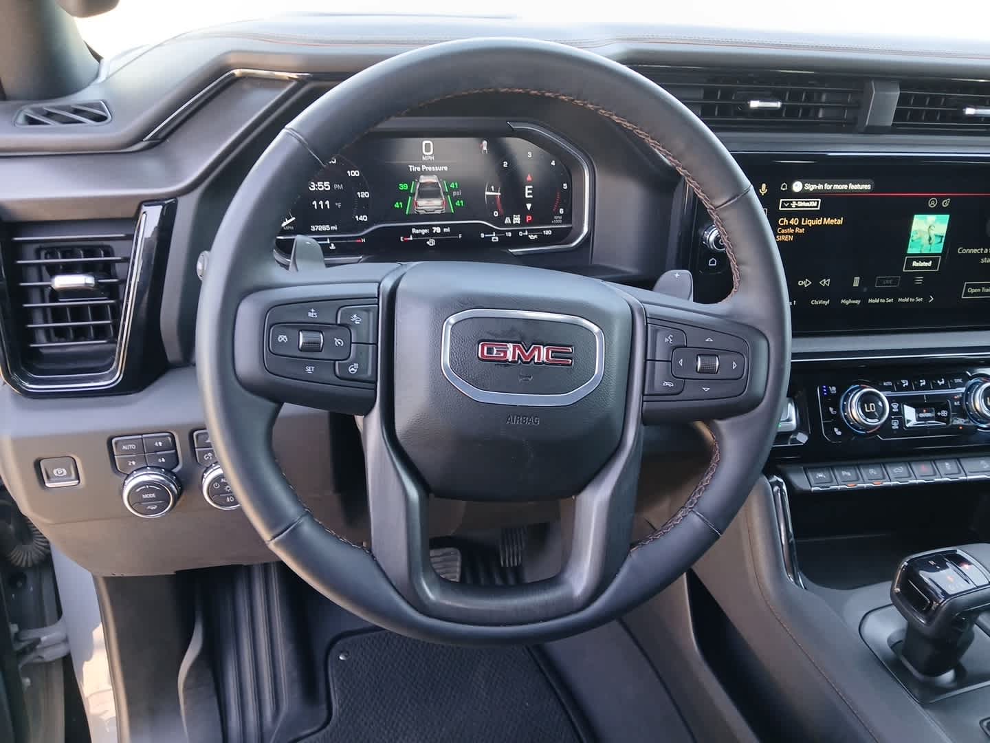 2025 GMC Sierra 1500 4WD Crew Cab Short Box AT4