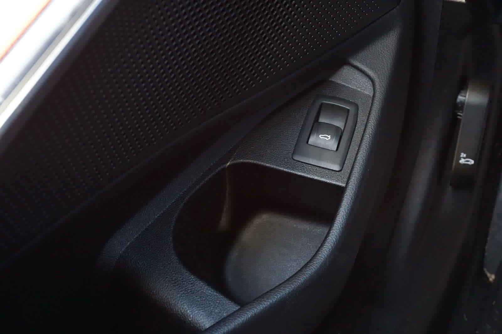 2024 BMW 330i 330i