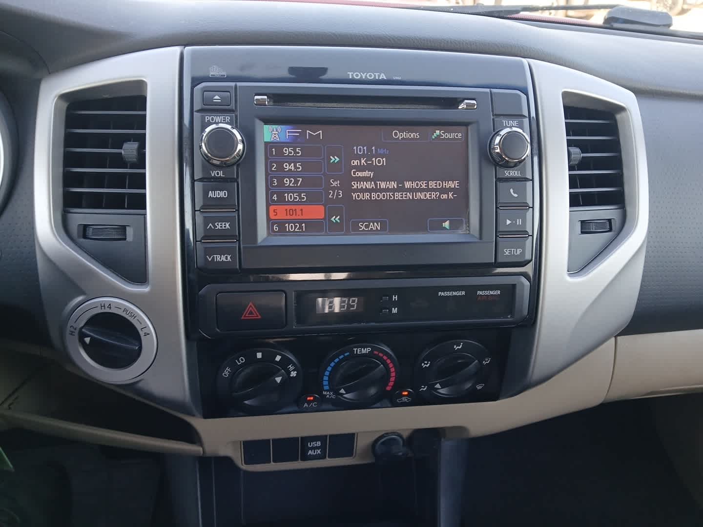 2013 Toyota Tacoma Base V6