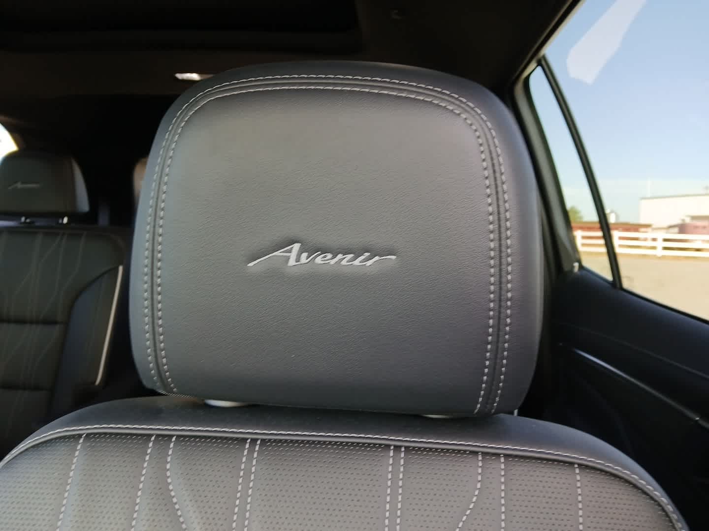 2025 Buick Enclave Avenir FWD