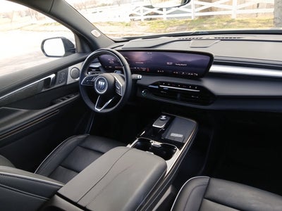 2025 Buick Enclave Avenir FWD