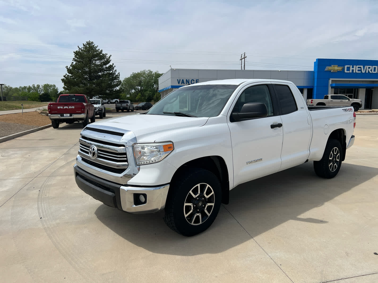 2016 Toyota Tundra SR5 4.6L V8