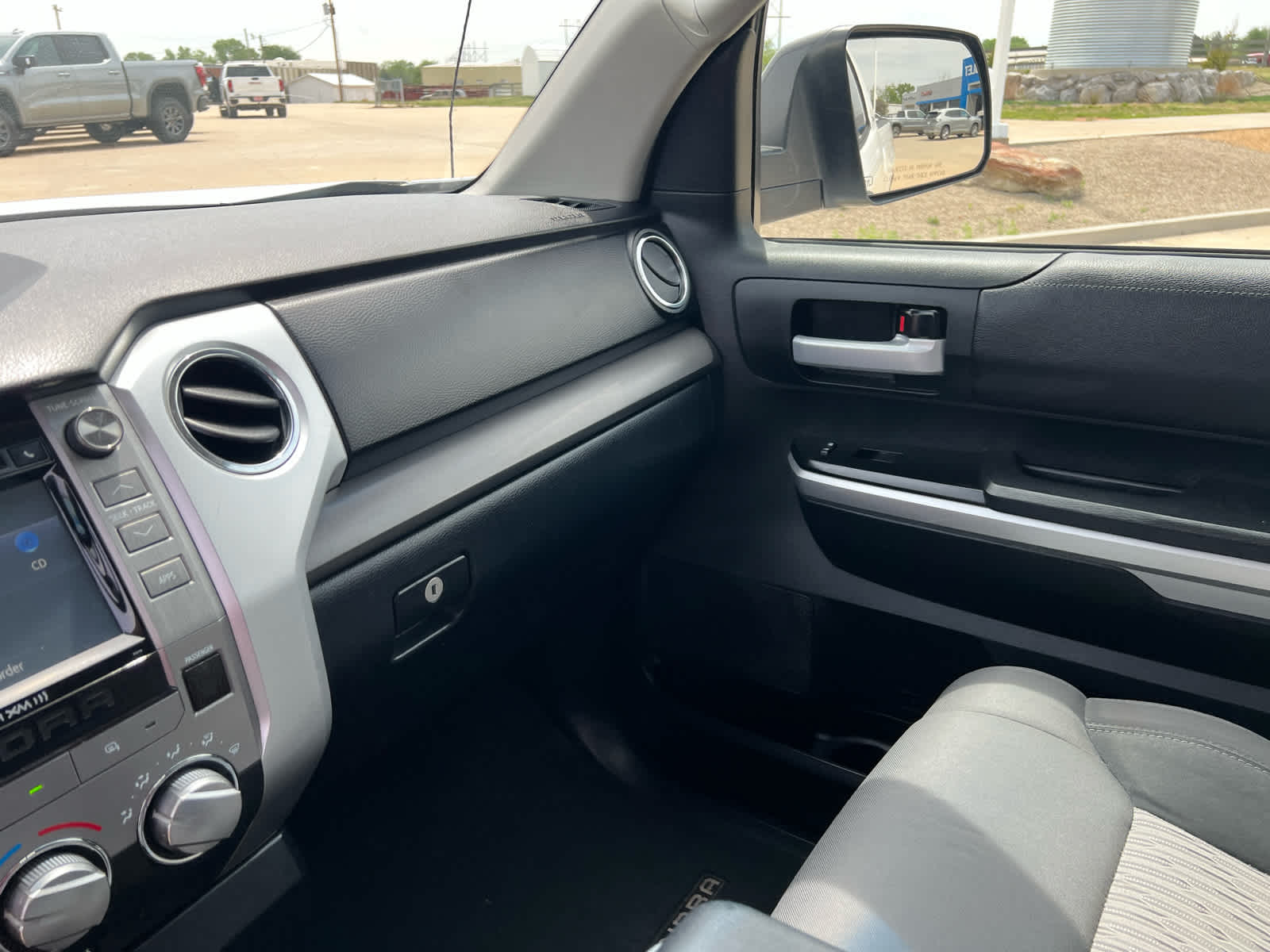2016 Toyota Tundra SR5 4.6L V8