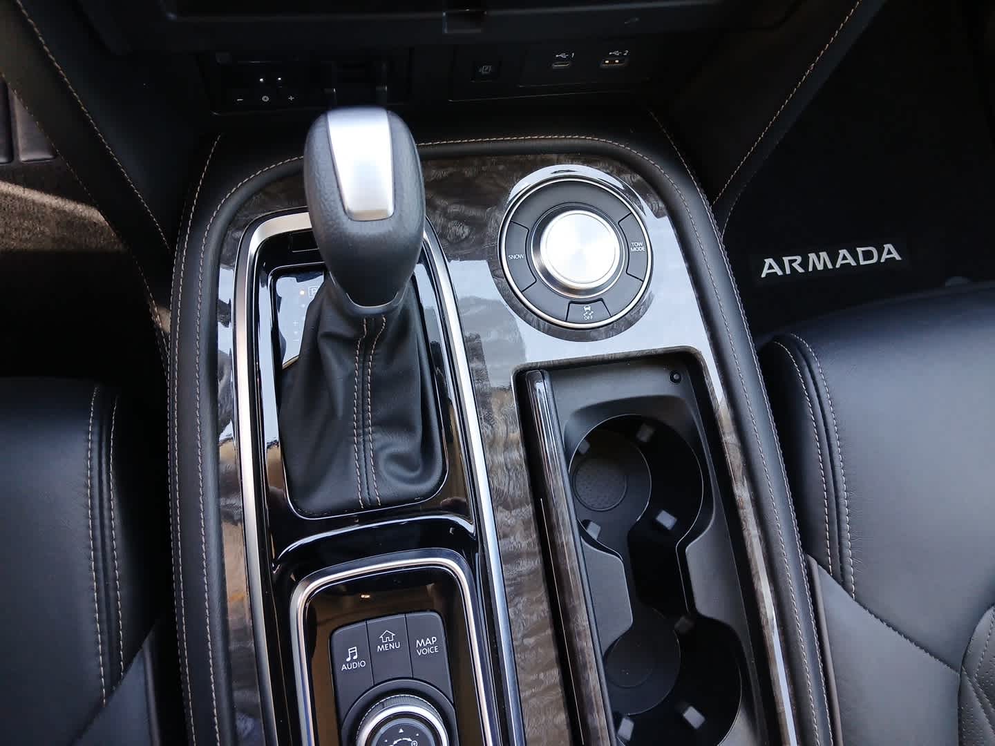 2023 Nissan Armada Platinum 2WD
