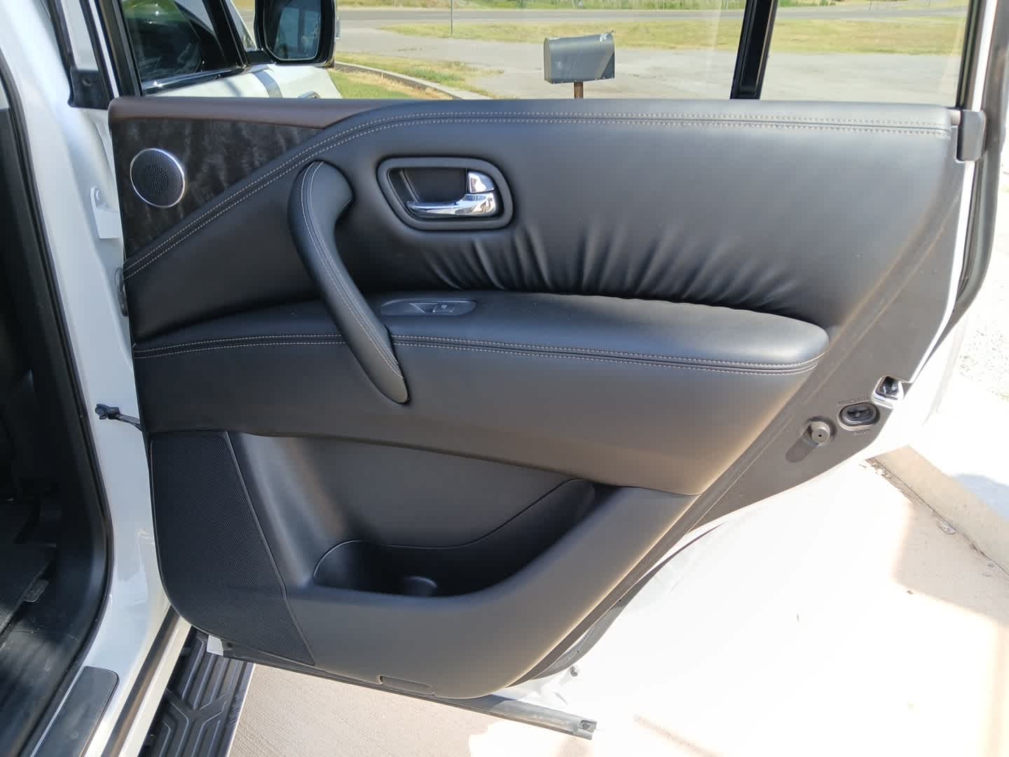 2023 Nissan Armada Platinum 2WD