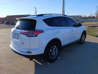 2018 Toyota RAV4 Hybrid XLE