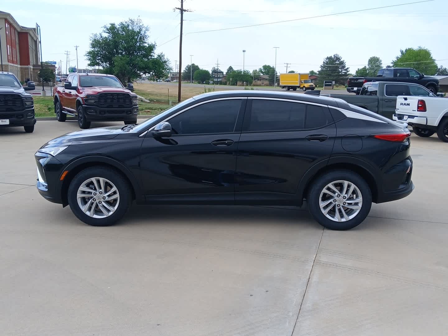 2024 Buick Envista Preferred FWD