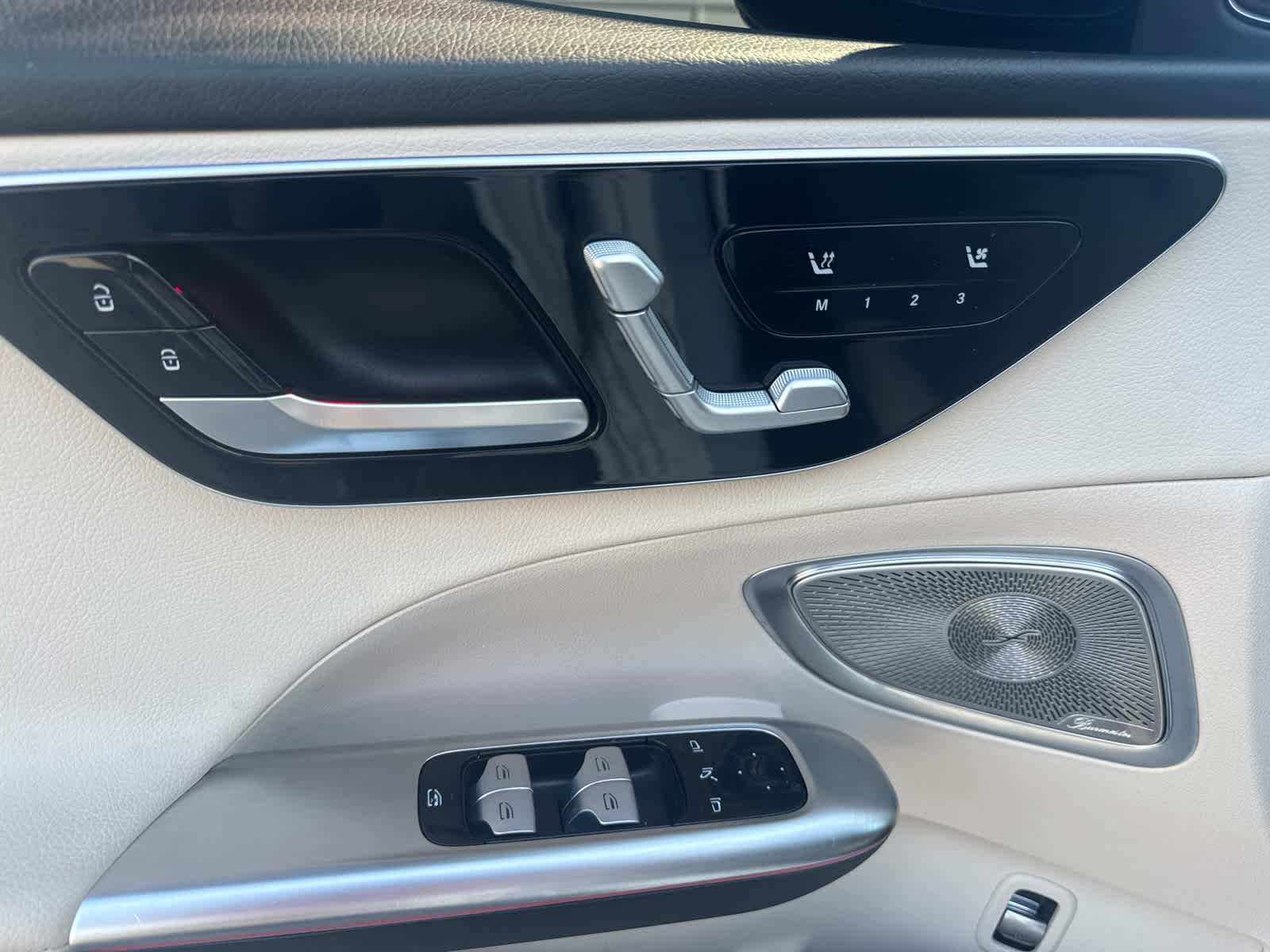 2025 Mercedes-Benz C 300 C 300