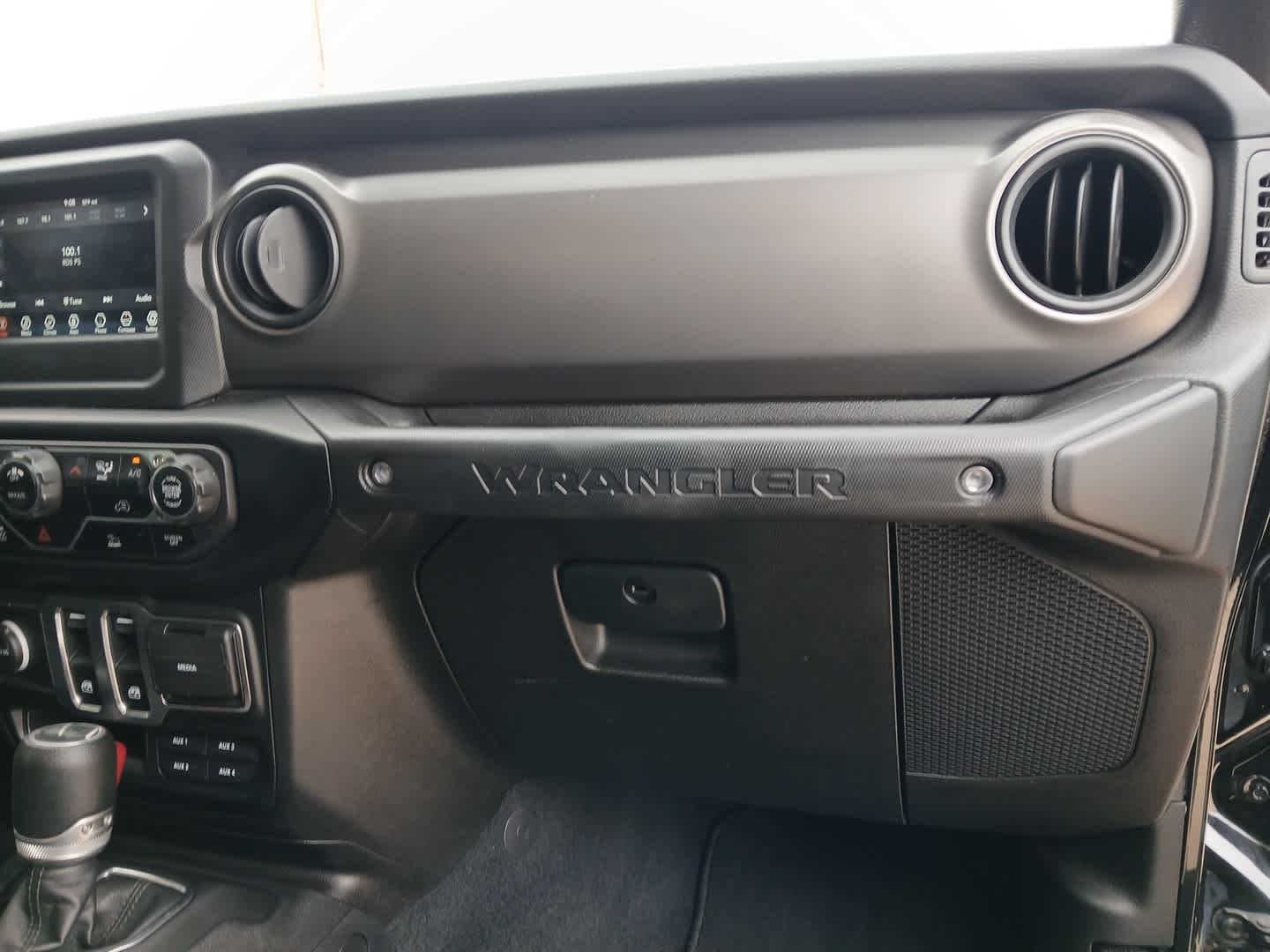 2022 Jeep Wrangler Sport S