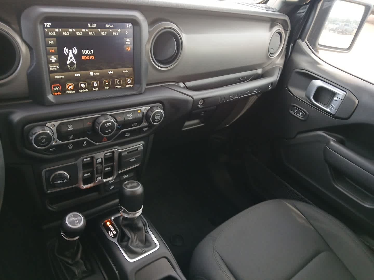2022 Jeep Wrangler Unlimited Willys