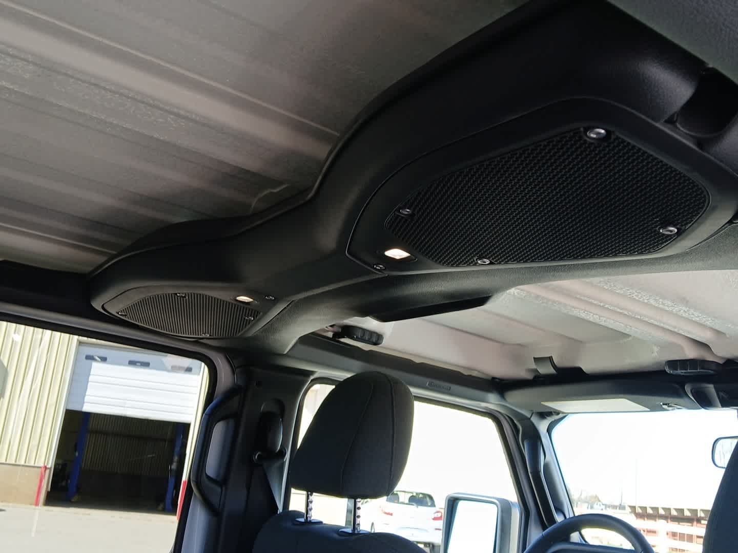 2025 Jeep Wrangler 4xe Willys