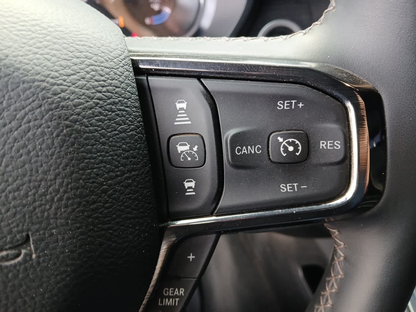 2024 RAM 1500 Limited