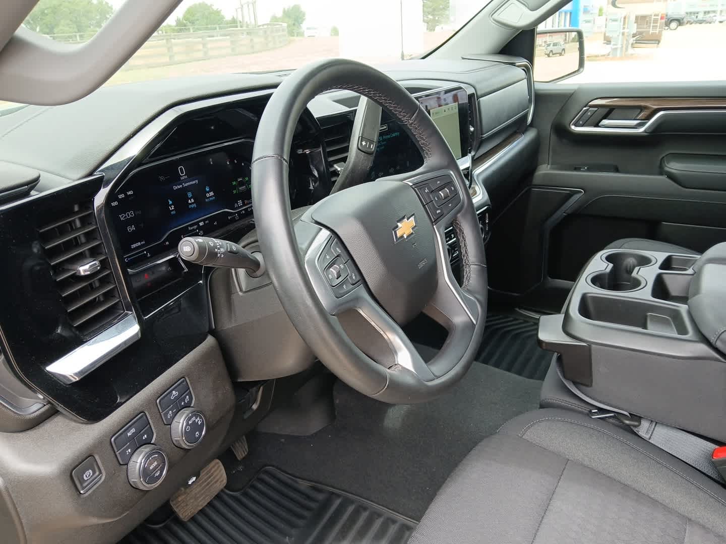 2024 Chevrolet Silverado 1500 LT (2FL)
