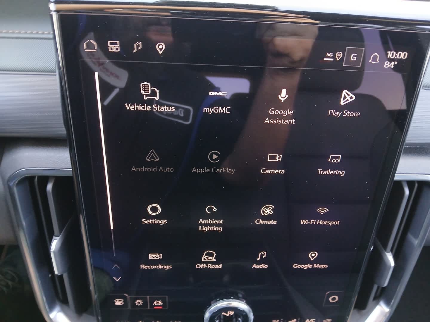 2027 GMC Acadia AT4