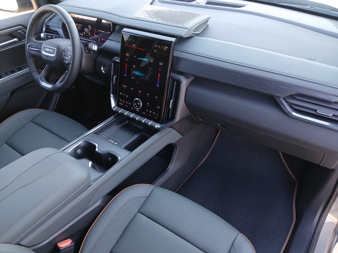 2027 GMC Acadia AT4