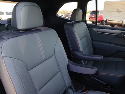 2027 GMC Acadia AT4