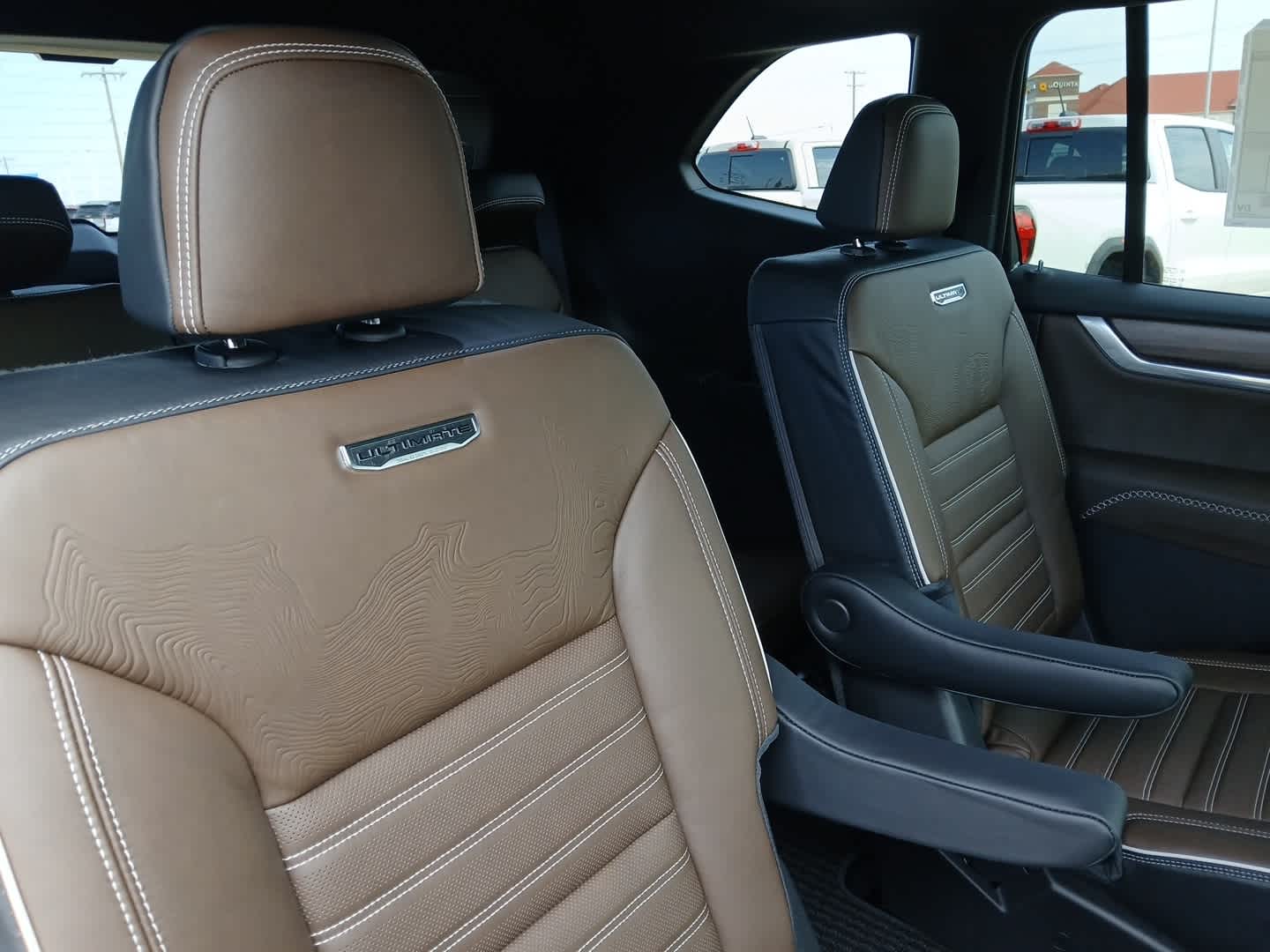 2027 GMC Acadia Denali Ultimate