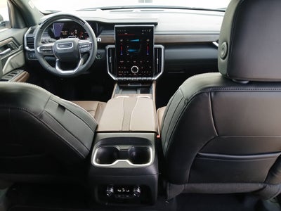 2027 GMC Acadia Denali Ultimate