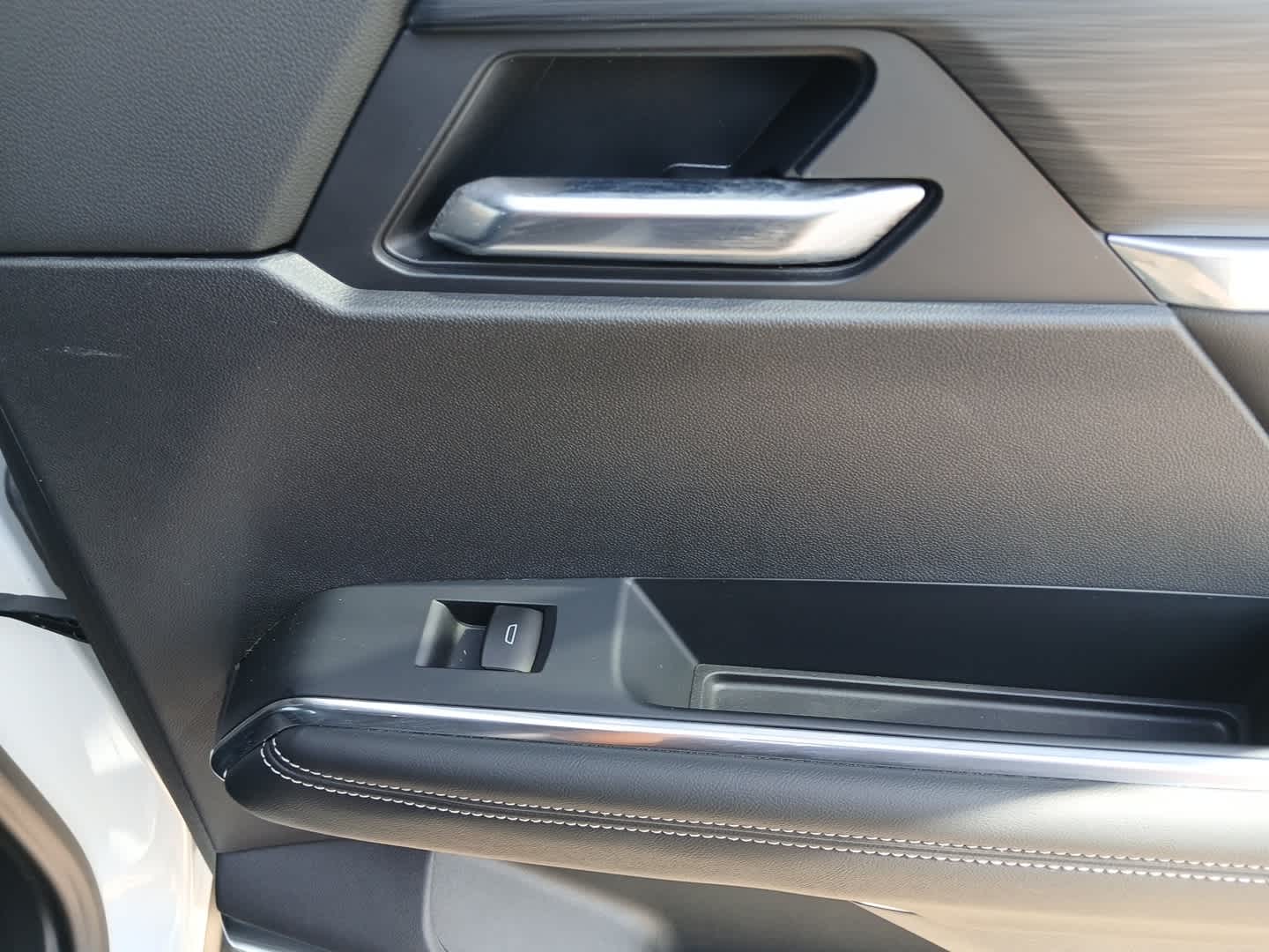 2026 GMC Acadia Elevation - Photo 54