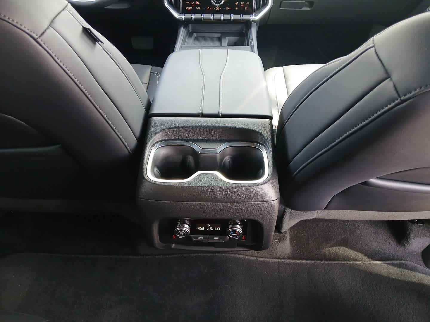2026 GMC Acadia Elevation - Photo 61