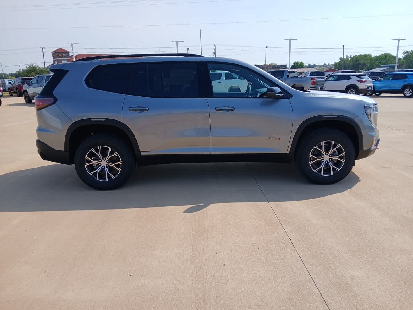 2026 GMC Acadia AT4