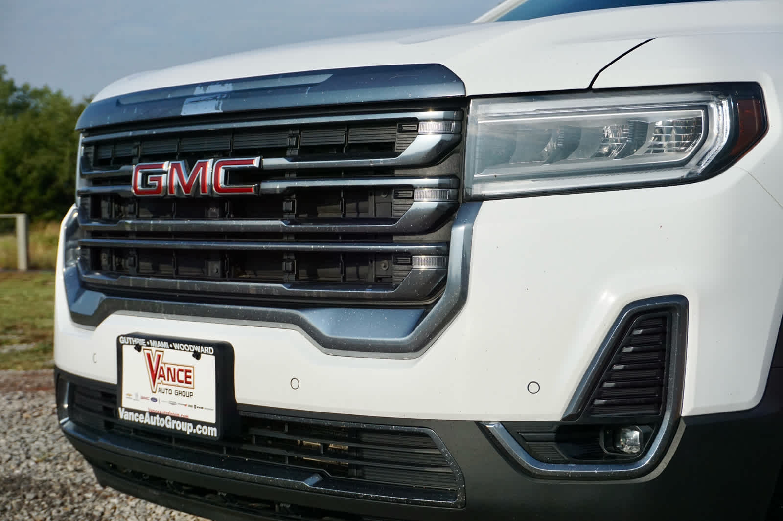 2022 GMC Acadia AT4