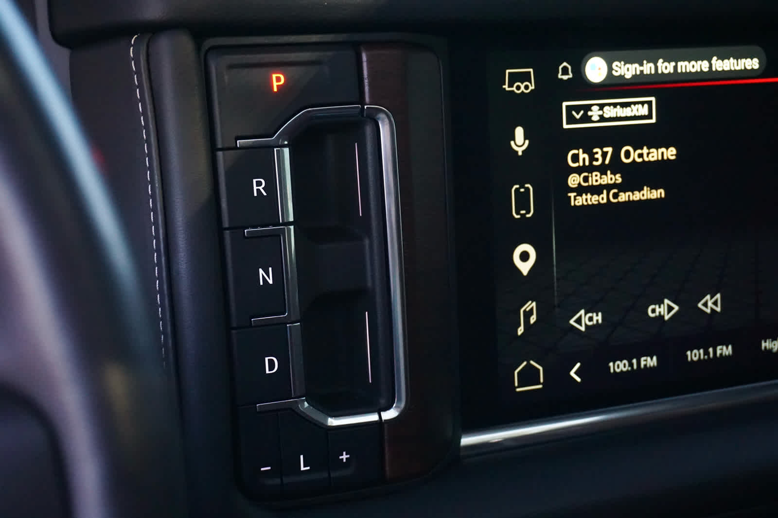 2023 GMC Yukon XL Denali Ultimate