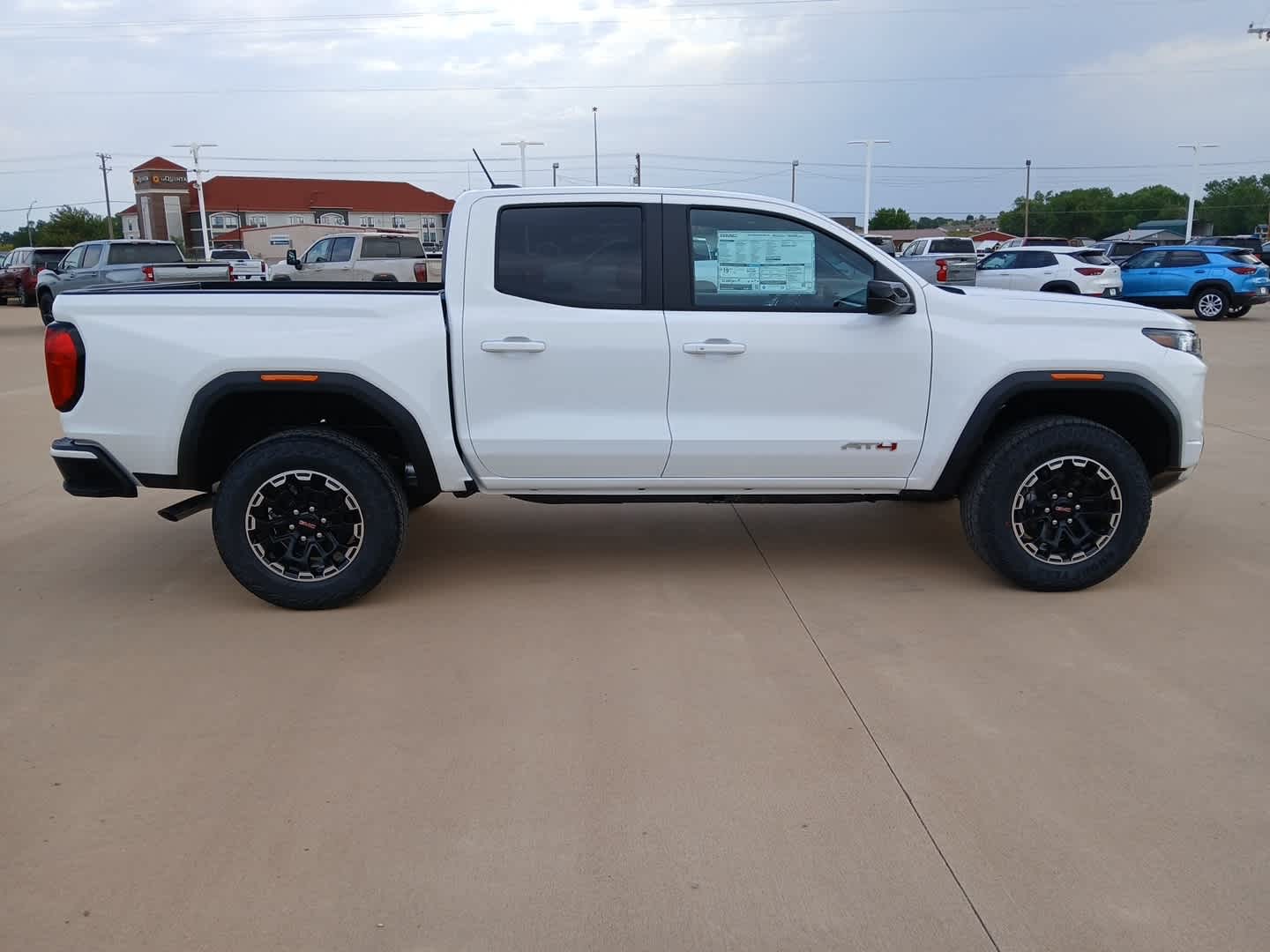 2026 GMC Canyon AT4