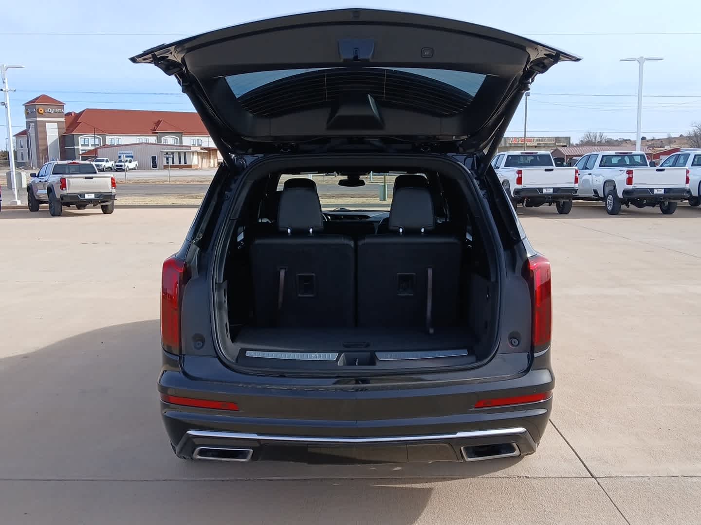 2025 Cadillac XT6 Luxury