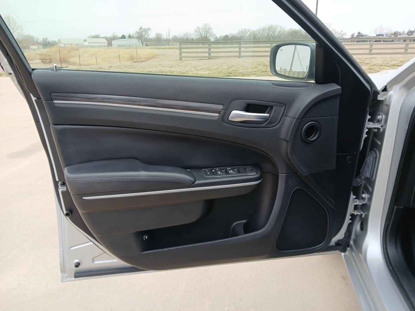 2022 Chrysler 300 Touring