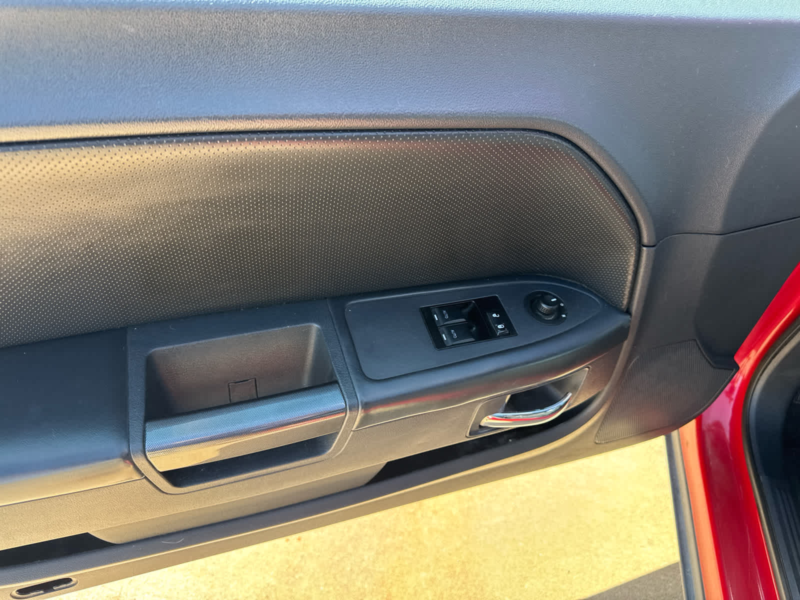 2013 Dodge Challenger SXT Plus