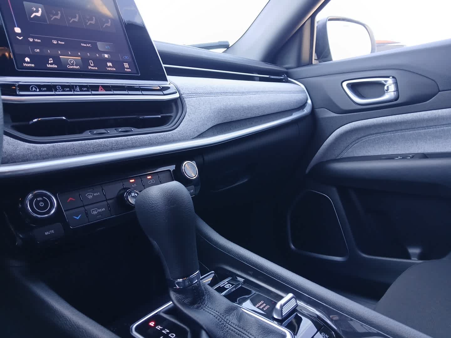 2025 Jeep Compass Sport