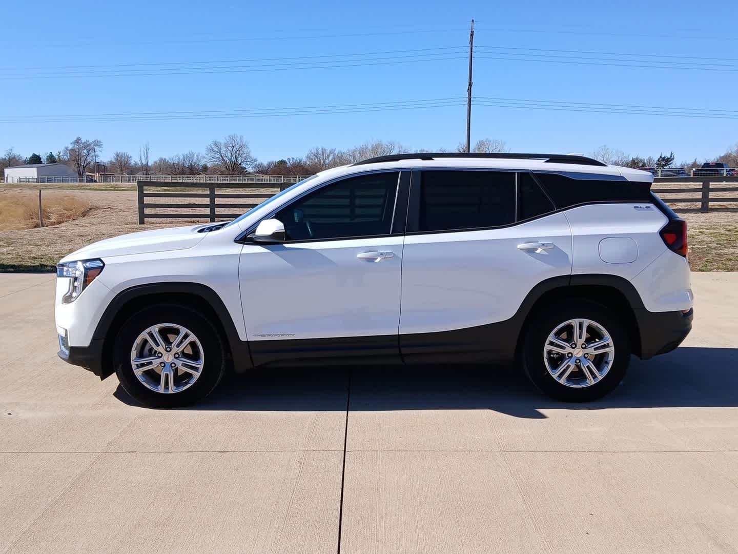 2023 GMC Terrain SLE