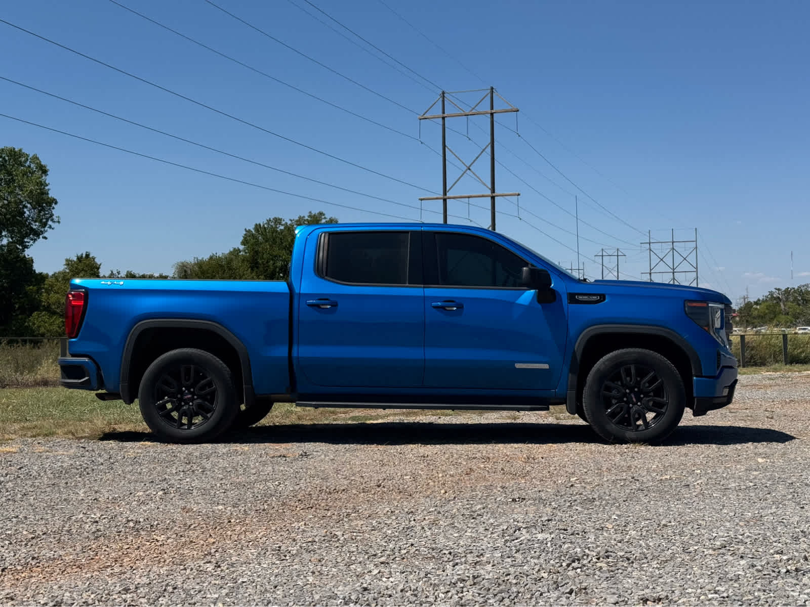 2022 GMC Sierra 1500 Elevation