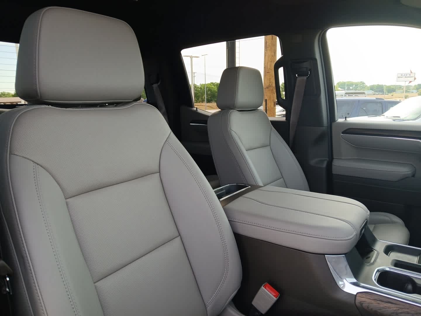 2026 GMC Sierra 1500 SLT - Photo 50