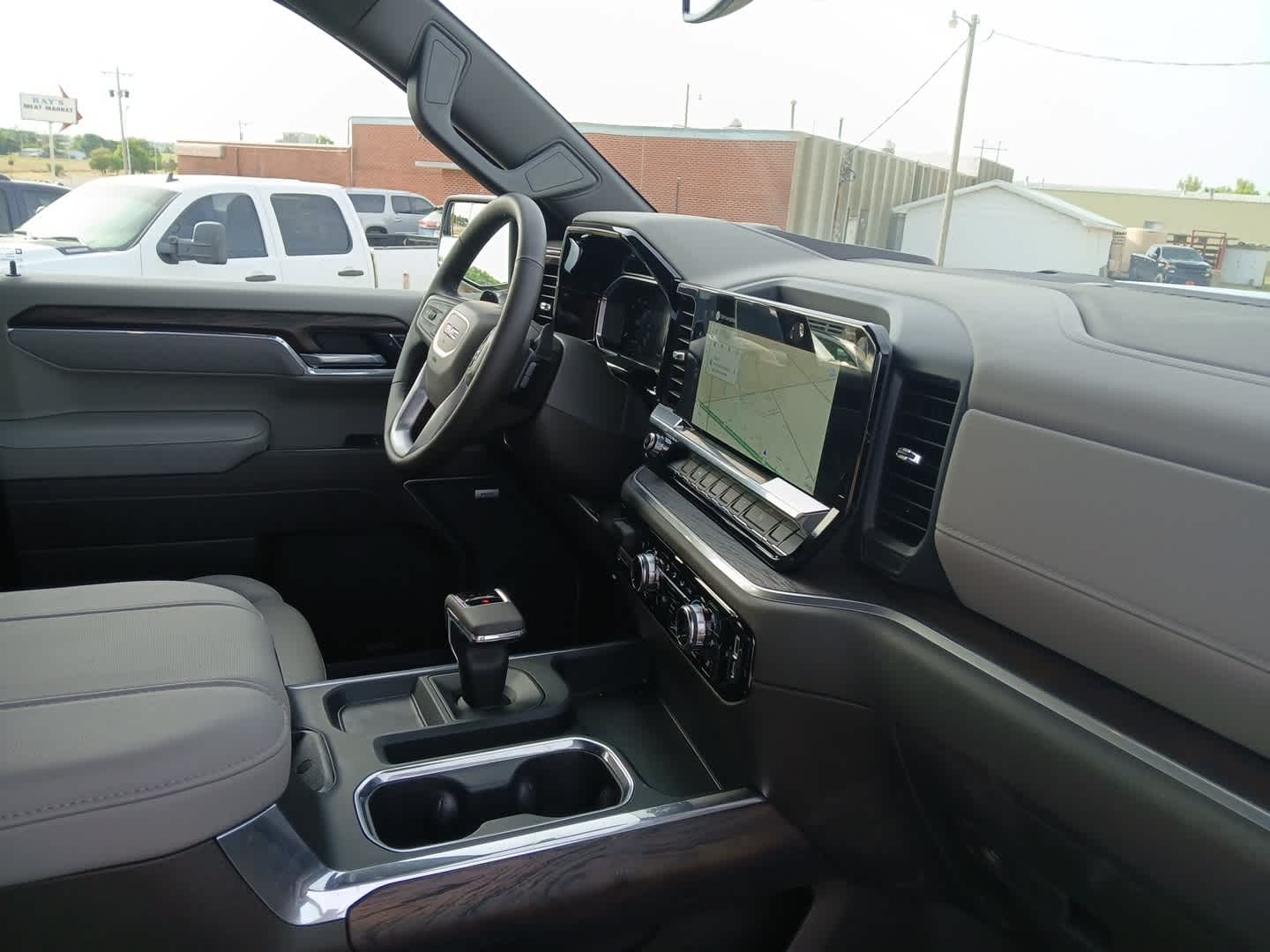 2026 GMC Sierra 1500 SLT - Photo 52
