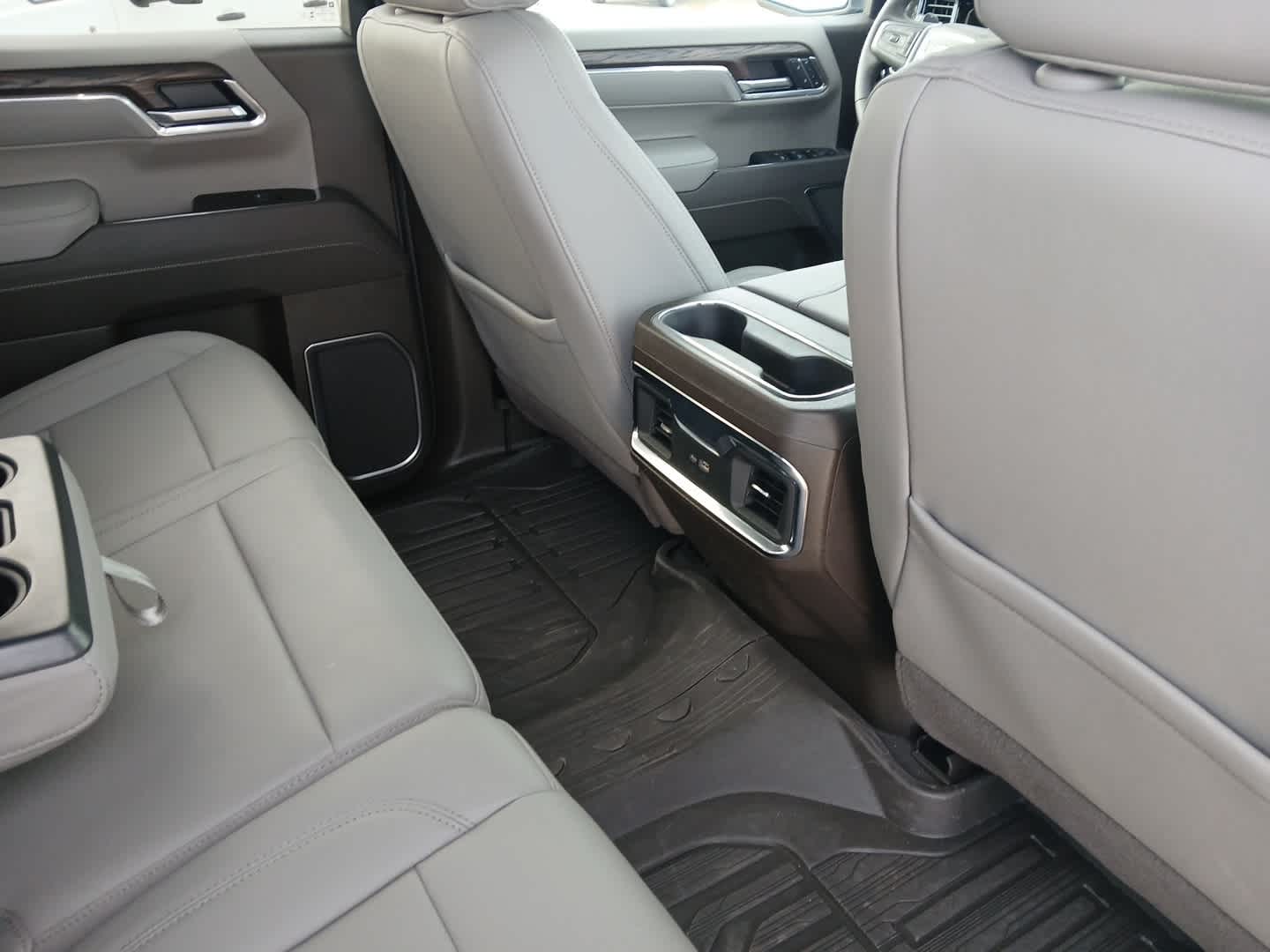 2026 GMC Sierra 1500 SLT - Photo 60