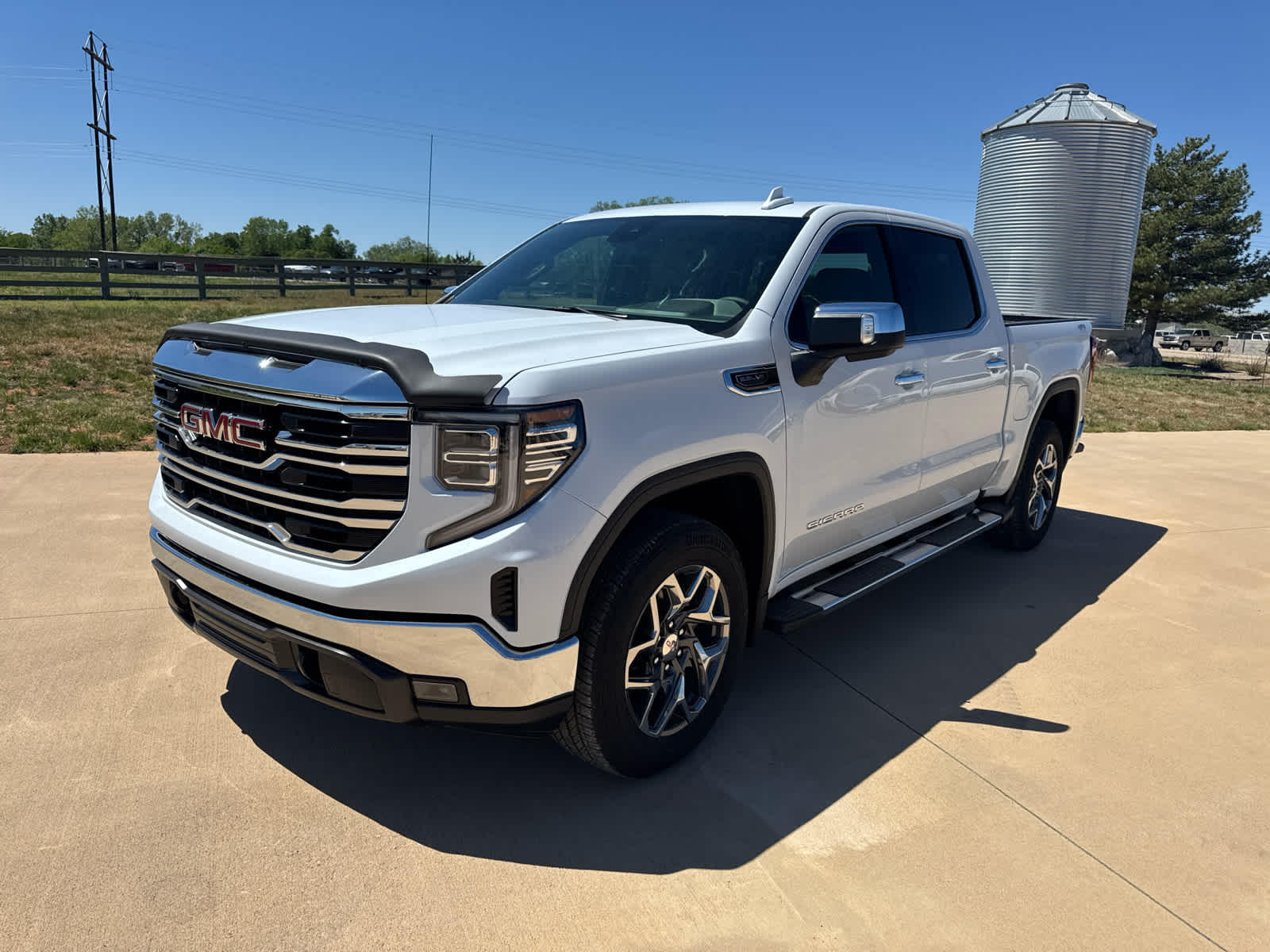 2026 GMC Sierra 1500 SLT - Photo 66