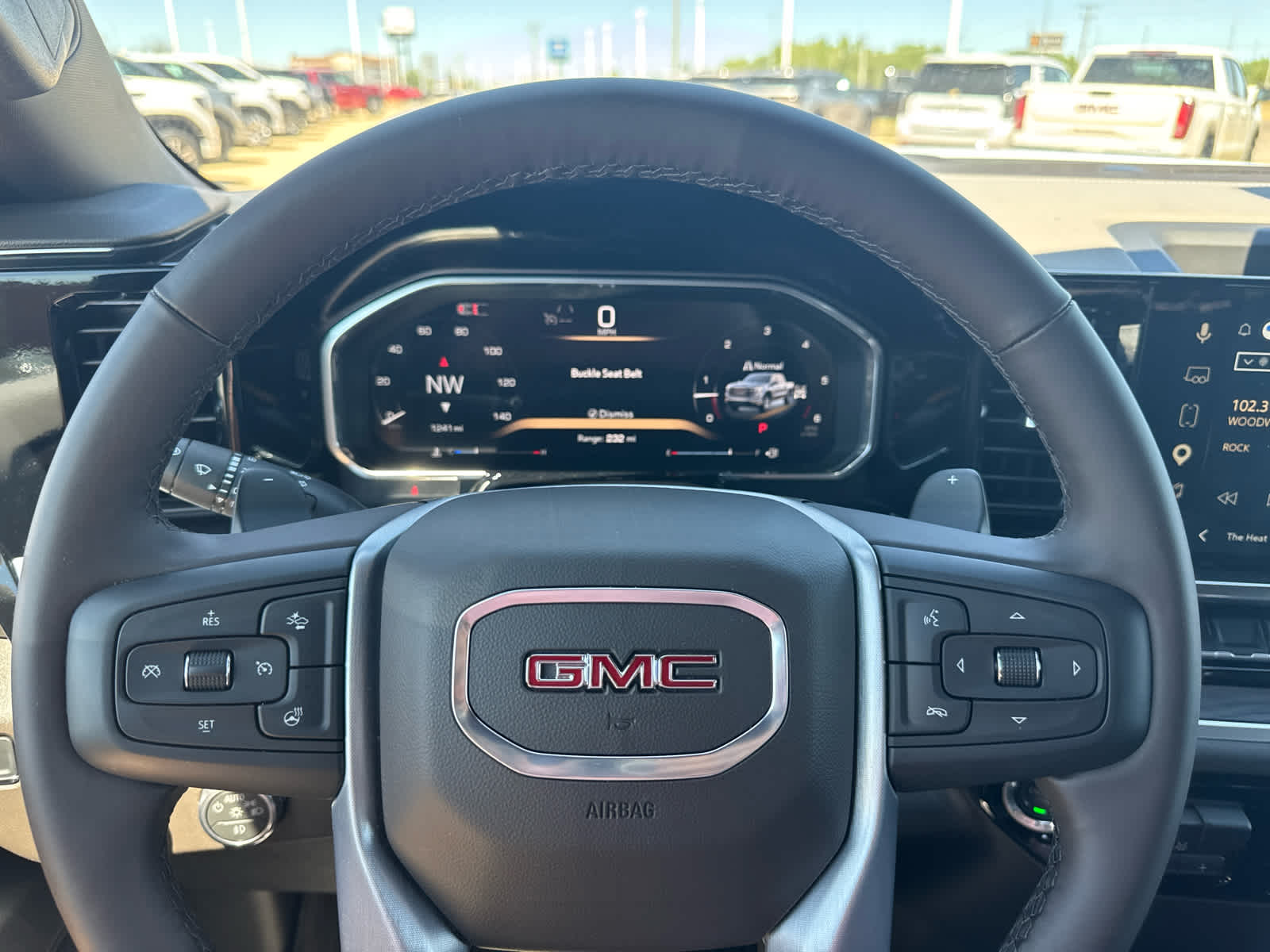 2026 GMC Sierra 1500 SLT - Photo 81