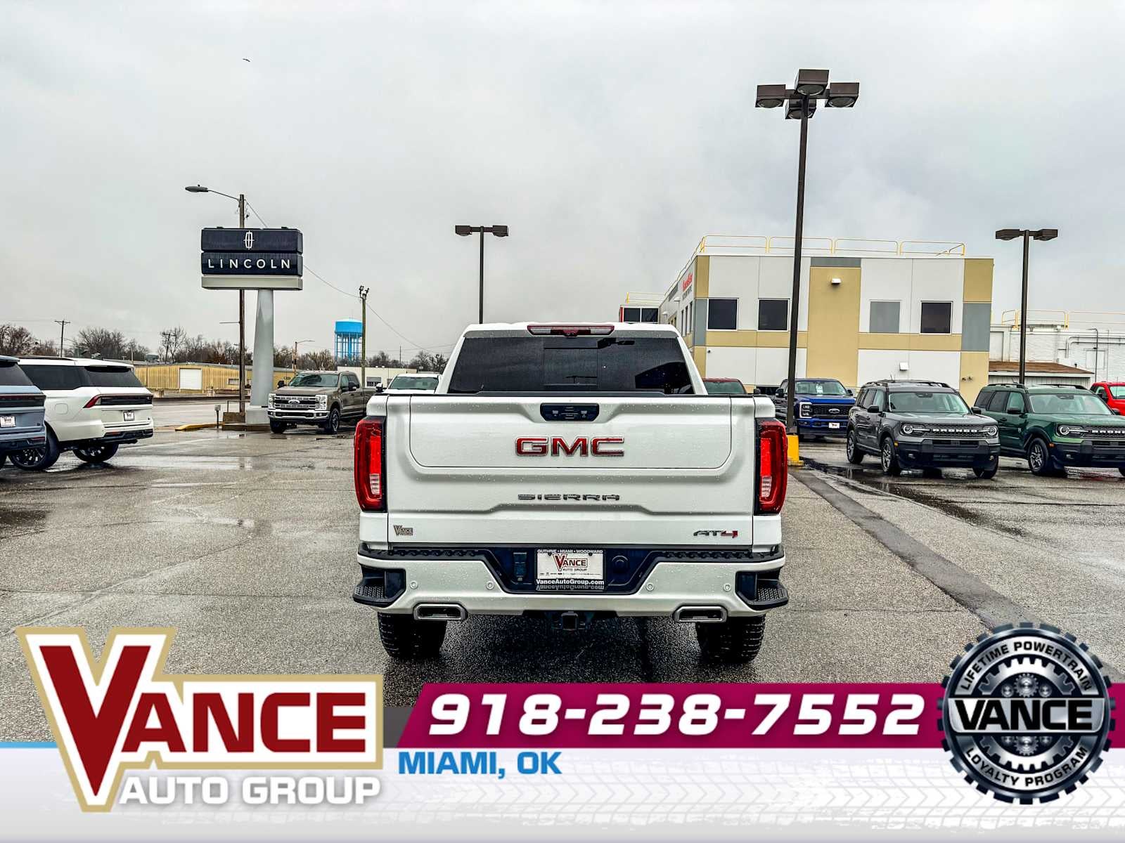 2024 GMC Sierra 1500 AT4