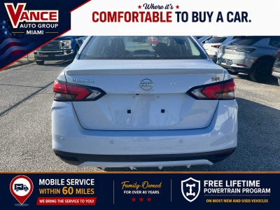 2025 Nissan Versa SR