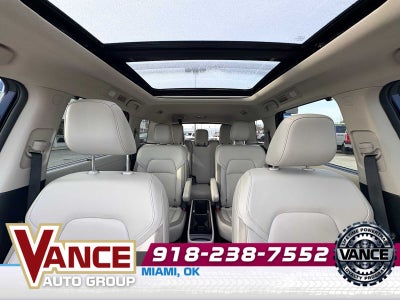 2024 Nissan Pathfinder SL