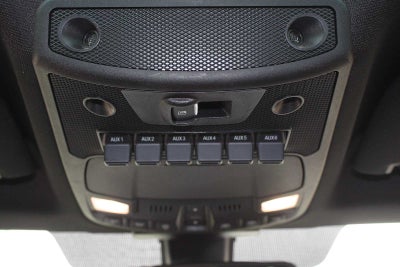 2017 Ford Super Duty F-350 SRW Pickup Platinum